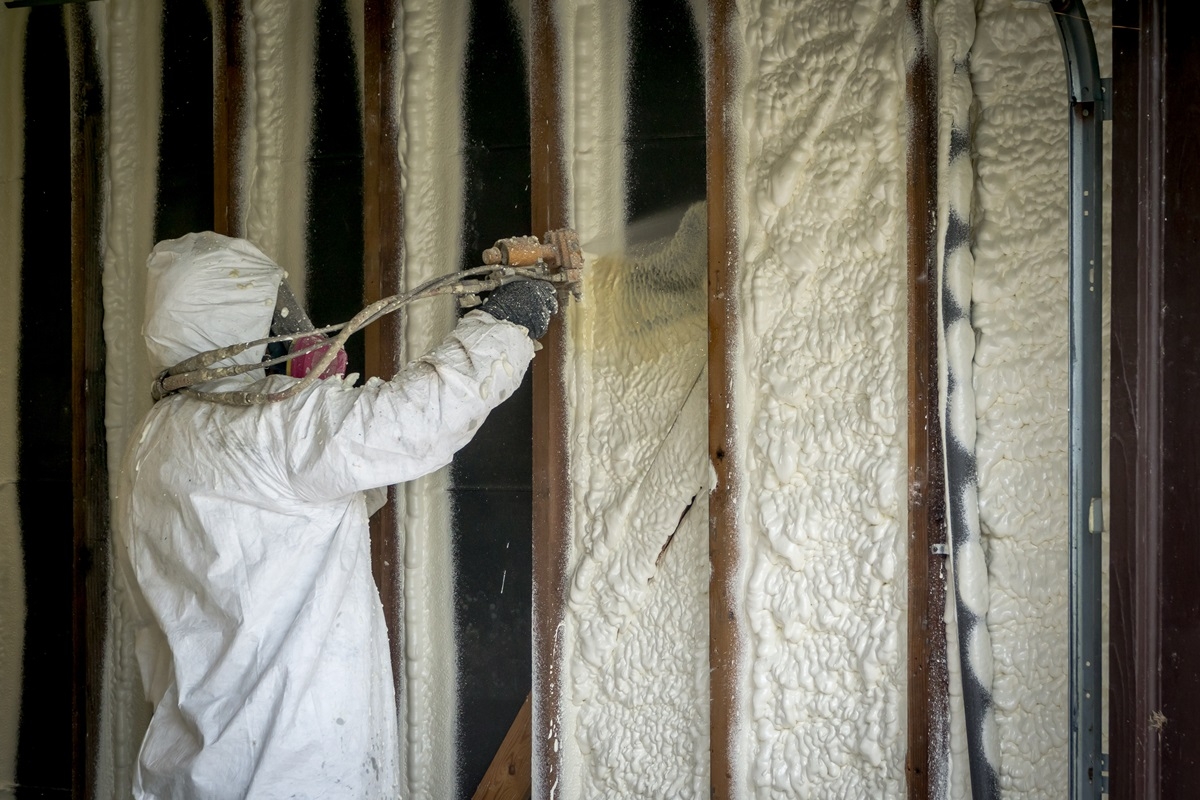 Spray Foam Insulation Guide: All You Need to Know